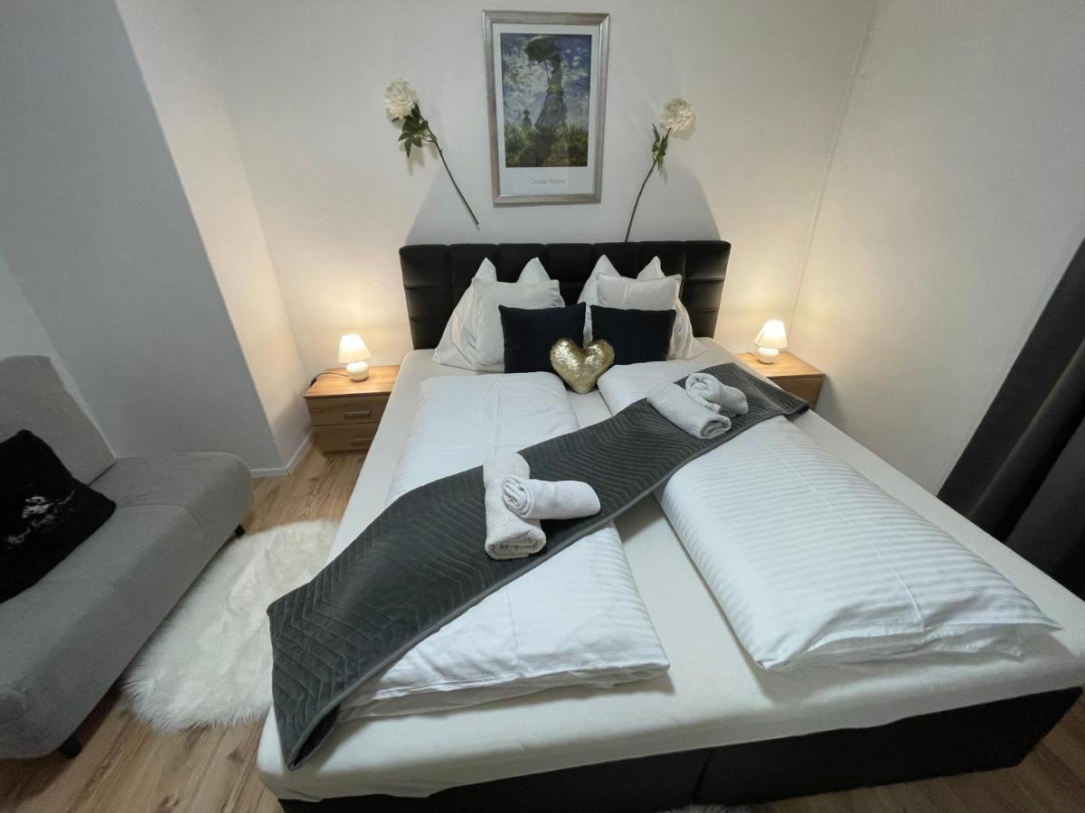 Appartements Slishani 2 ซังคท์มิคาอิลอิมลุงเกา ภายนอก รูปภาพ