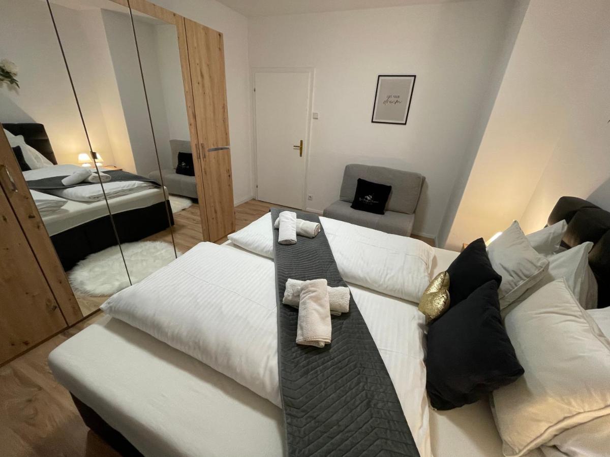 Appartements Slishani 2 ซังคท์มิคาอิลอิมลุงเกา ภายนอก รูปภาพ